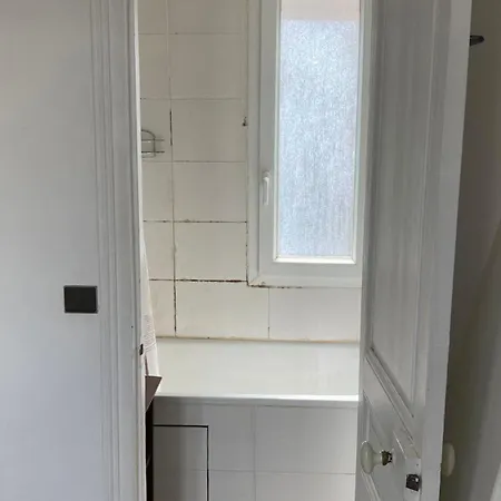 Apartamento Studio Meuble 2 Pieces 17m2 *